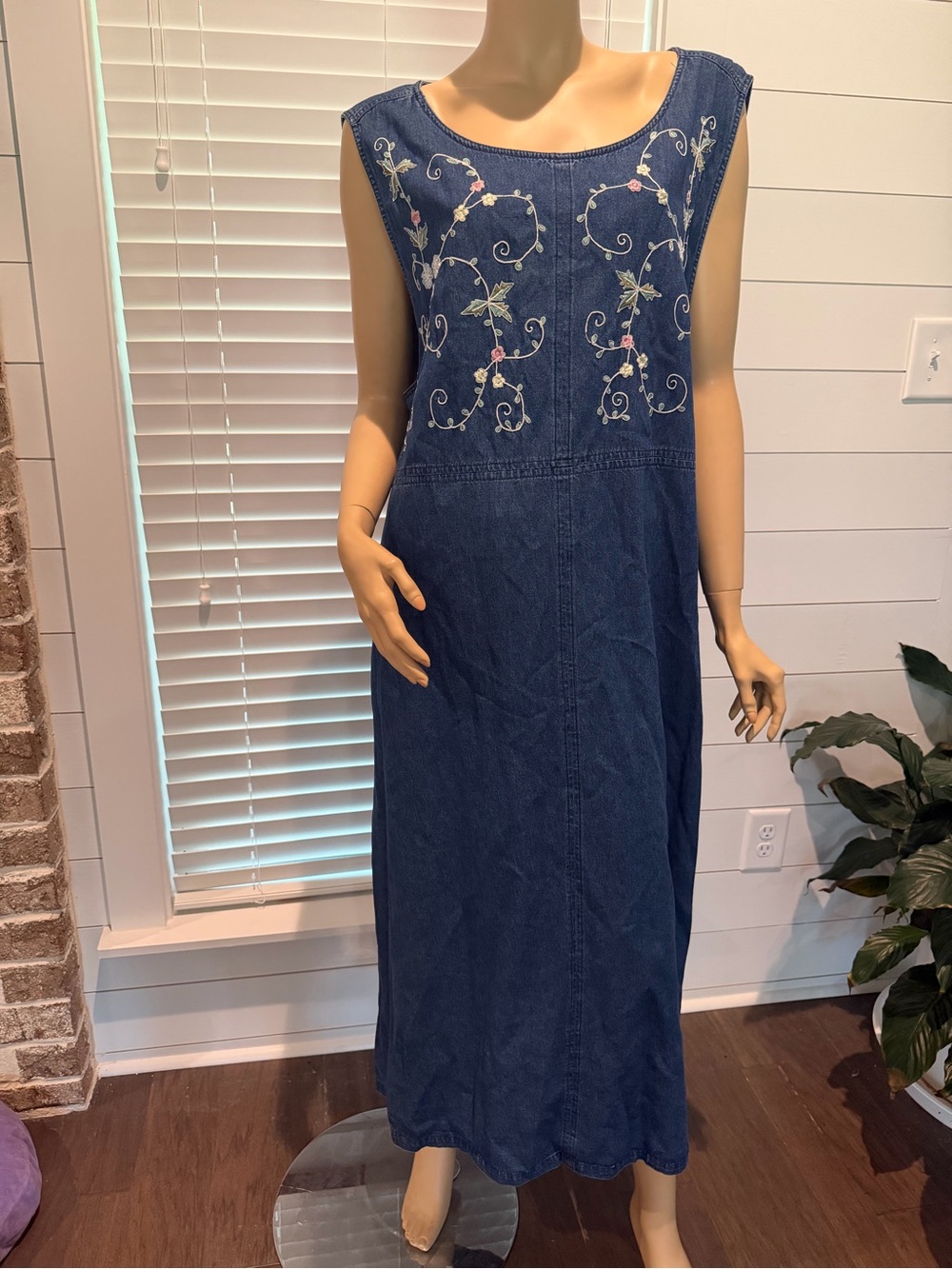 Erika II & Co. embroidered denim maxi dress (sleeveless) Women’s 3X